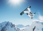 PG世界杯2026-灰熊对阵尼克斯，哈利伯顿主宰比赛走向